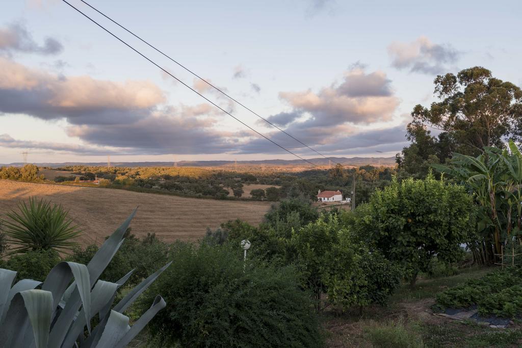 Monte Pedras Negras Pensionat São Luis Eksteriør billede